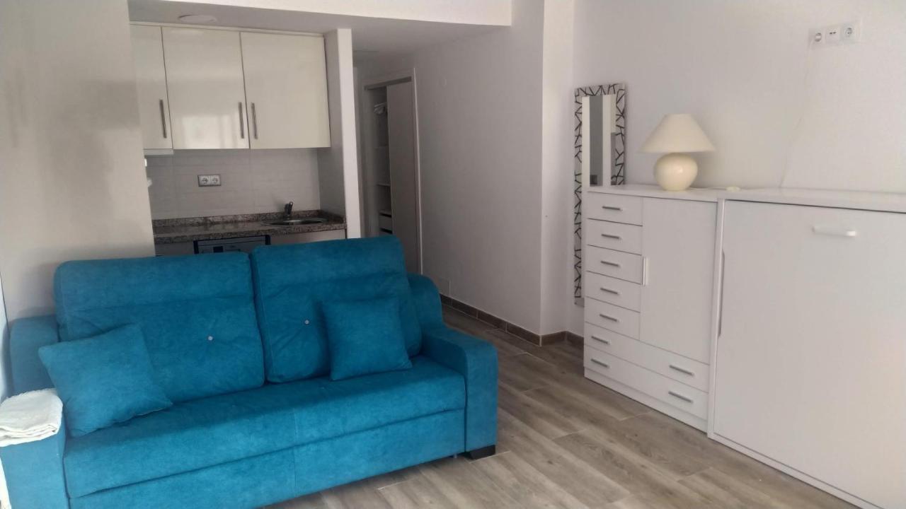 Apartamento Estudio En Chinasol Primera Linea Playa San Cristobal Almuñécar Екстериор снимка
